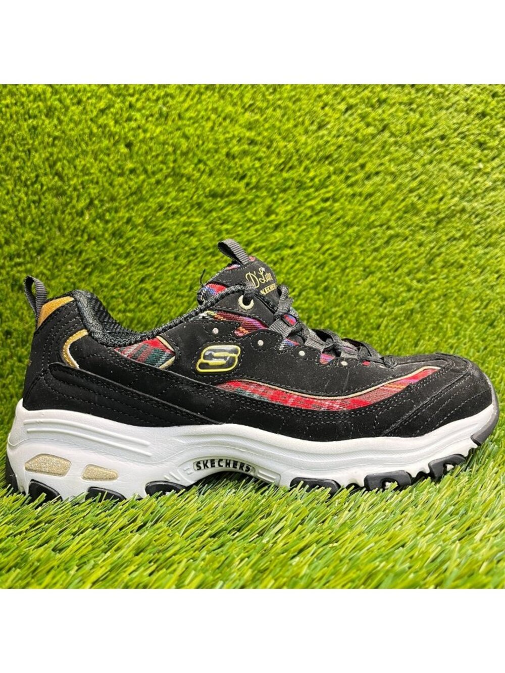 Skechers D'Lites Mountain Alps Womens Size 8 Black Red Running Shoes Sneakers